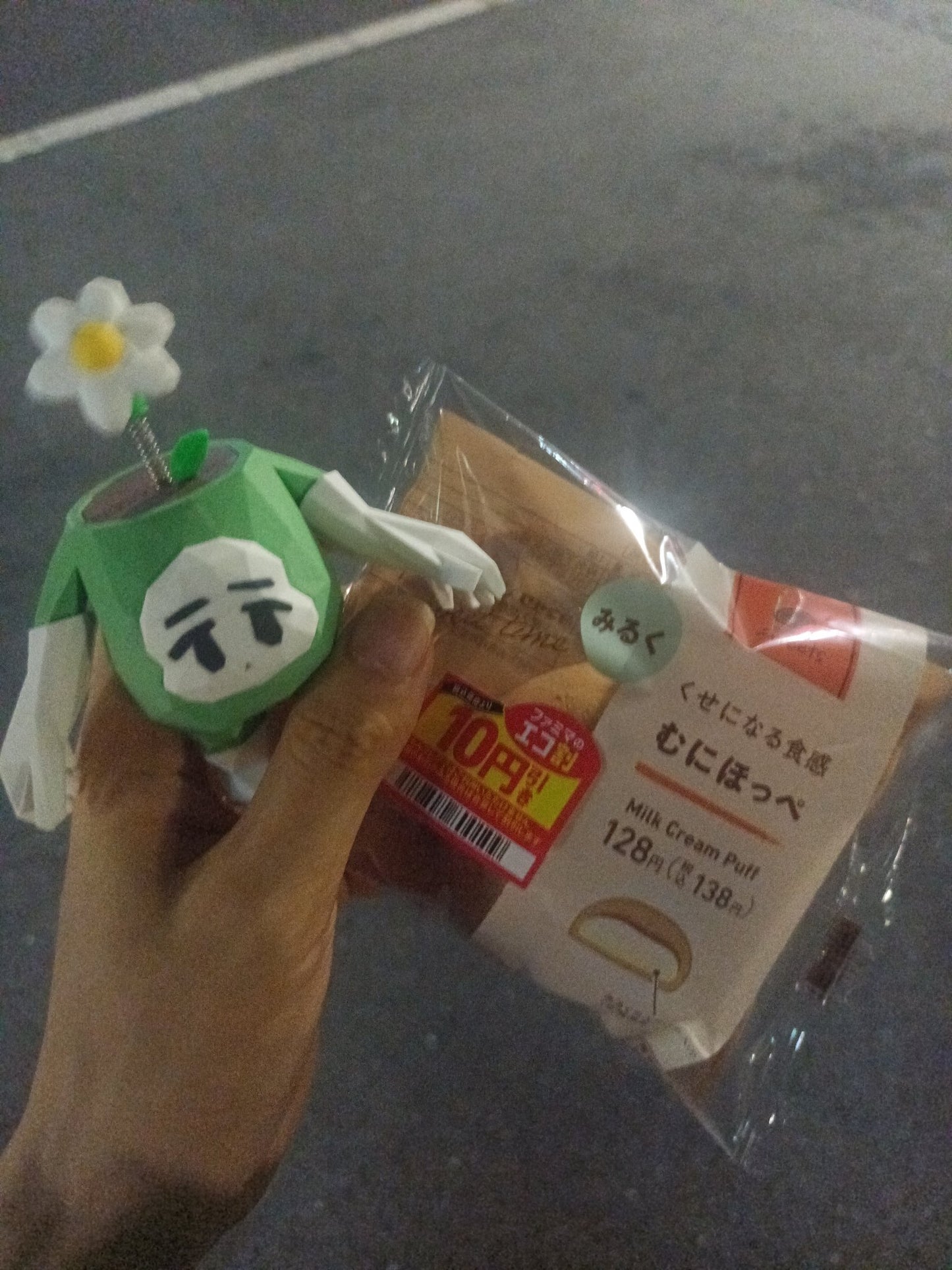 もちもちポットくんのカチカチフィギュア